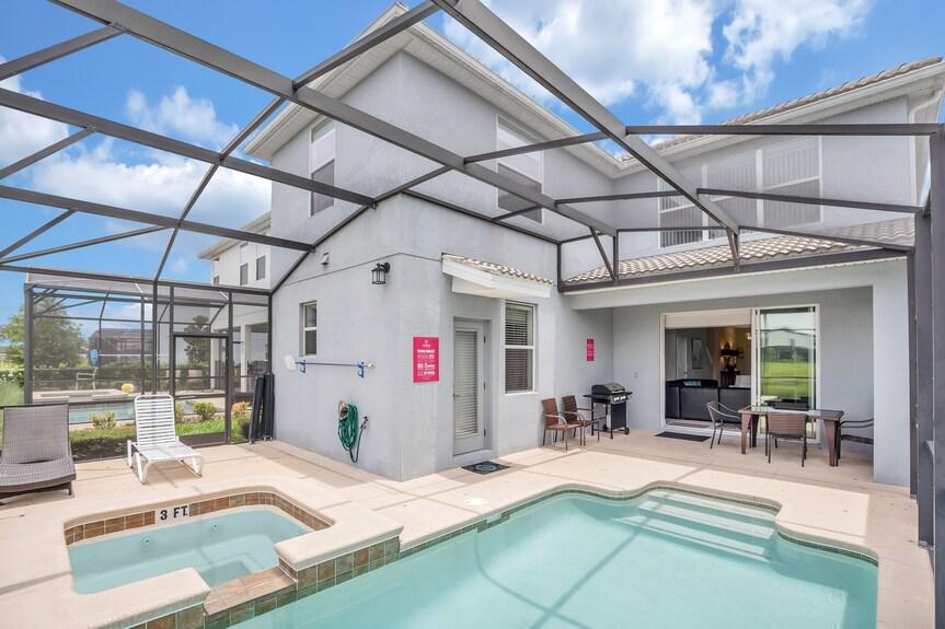 Story Lakes Resort Kissimmee Review , Amenities, Location and Vacation Rentals